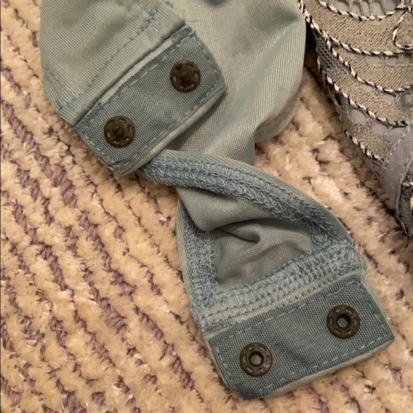 Lace Tobi Bodysuit - Picture 6 of 6